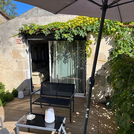 Halte Vendeenne Atypique Saint-Germain-l'Aiguiller Buitenkant foto